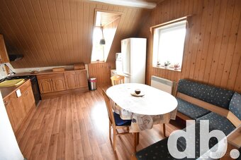 Prodej bytu 3+1 91 m², Karlovy Vary - Stará Role - 3