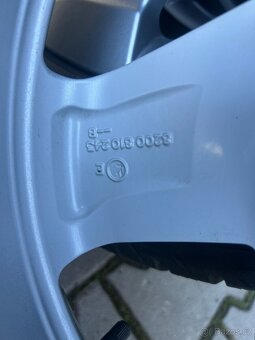 Dacia Duster MK1, zimní originální Alu kola 16 - 3