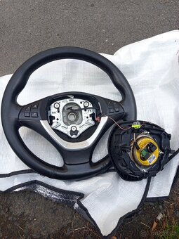 Volant BMW X5 E70 - 3