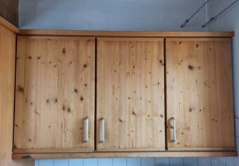 Smrková kuchyňská linka s vestavěnými spotřebiči,5561 - 3