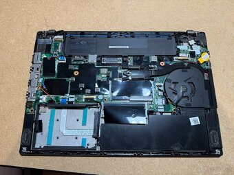 Predám nekompletný notebook Lenovo A475 na diely alebo doskl - 3