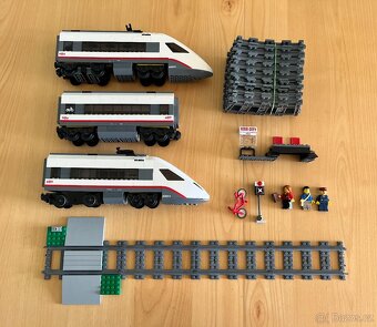 Prodám Lego city 60051 vysokorychlostní osobní vlak - 3