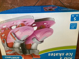 Dívčí zimní brusle - 3