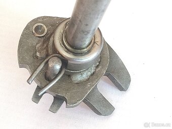 Řadící hřídel ČZ 125/150 C - 3