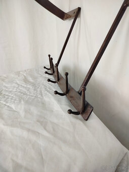 Kovaný věšák - 3