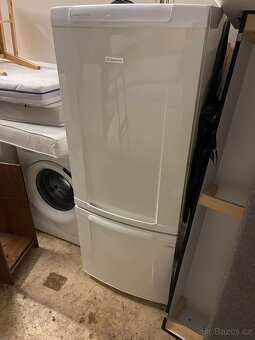 Lednice 2x plne funkcni - 3