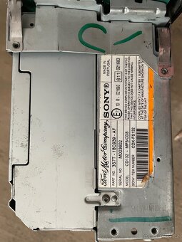 Sony radio mp3 ford mondeo mk3 - 3