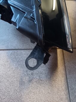 Levé přední světlo Škoda scala - 3