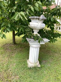 Betonové vázy, květináče, sloupy, podstavce, stolky TV - 3