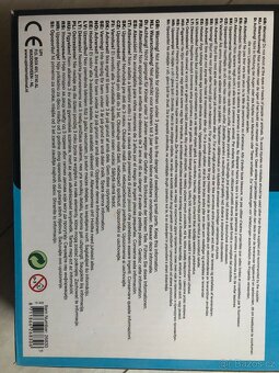 Dětský plastový luk a 3 šípy - 3