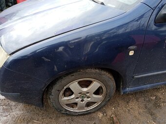 Skoda fabia 1.4 16v veskere dily - 3