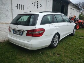 Mercedes E 200 w 212 rok 2011 - 3