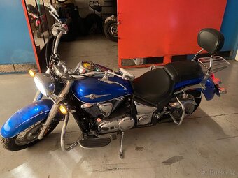 Kawasaki vulcan 900B - 3