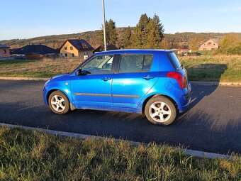 Suzuki Swift 1.5i 102PS A/T Comfort - 3