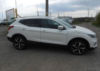Nissan Qashqai 1,6 dCi 130 Xtronic Tekna CZ nafta - 3