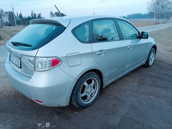 Subaru Impreza 2.0 benzín, nová STK - 3