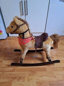 Houpací kůň - 3