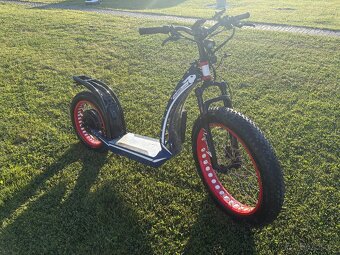 Koloběžka HUGO BIKE X - 3