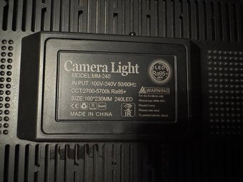 LED světlo Camera light MM-240 se stativem - 3