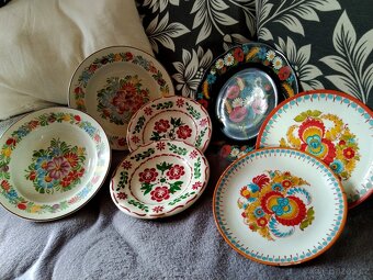 Keramické a porcelánové talíře - jako dekorace na zavěšení - 3