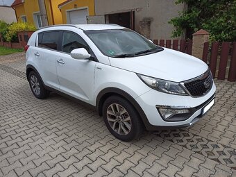 KIA SPORTAGE 2,0 CRDI 4×4 AT 100KW FACELIFT 2015 - 3