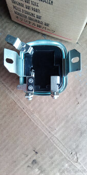 Regulátor dynama 6V - 3