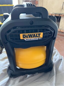 Dewalt 20V Air Compressor DCC1018 Nový Kompresor na Prodej - 3