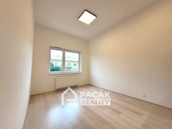 Pronájem novostavby bytu 1+kk 31 m2 v Olomouci ul. Wolkerova - 3