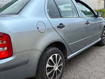 Skoda Fabia 1.4 -2003-Nova Stk - 3