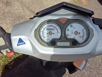 Skutr 50ccm - 3
