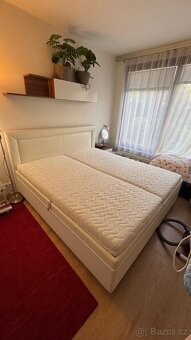Manželská postel s úložným prostorem - 3