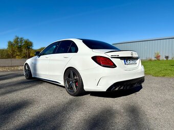 Mercedes C63s AMG 375KW, r.2021, sedan - 3
