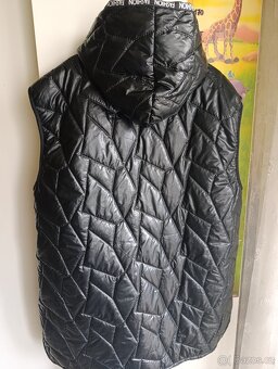 Dámská vesta 52 - 3