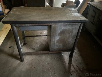 Dilensky pracovni stul - ponk - 3