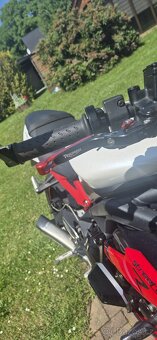 Triumph street triple 675 - 3