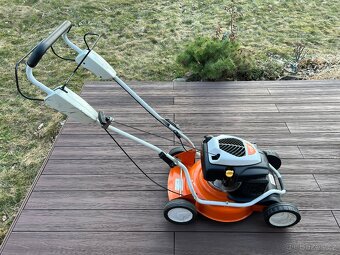 Prodám mulčovací sekačku STIHL RM 2RT - 3