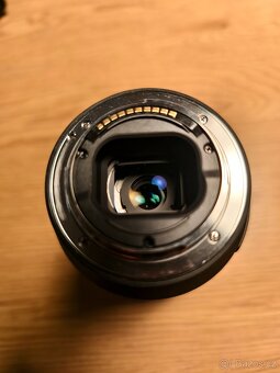 Sony E 70–350mm f/4.5–6.3 G OSS (APS-C, E-mount) - 3