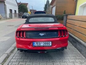 Ford Mustang Cabrio - 3