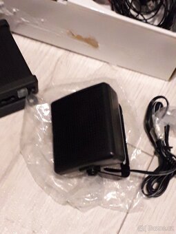 SONY ERICSSON HCA-20 a HCA-03 - 3