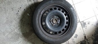 Prodam 4 kusy pneu 16palcu obuta M+S - 3