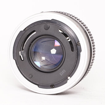 Canon FD 50mm 1:1,8 S. C. - 3