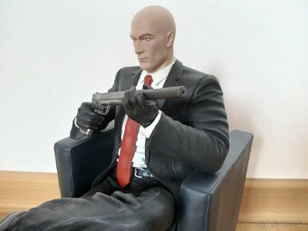 Figurka Hitman - Agent 47 Chessmaster - 3