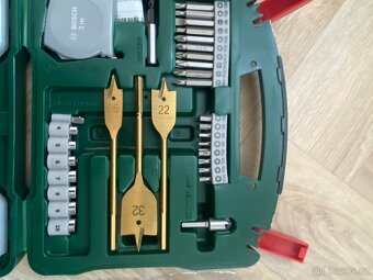 Bosch sada 70 dílná X-Line + kleště - 3