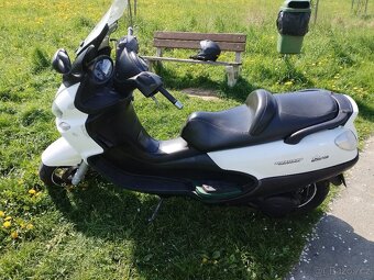 Piaggio X9 500 - 3