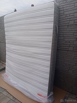 Prodám matrací IKEA 180cm x 200cm - 3