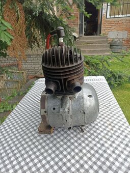 Motor ČZ 125 t - 3