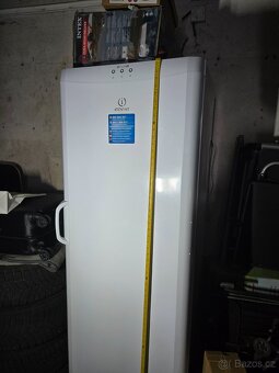 Suplikovy mrazak 400 l - 3