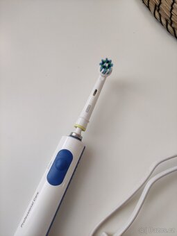 Braun elektronický kartáček - 3