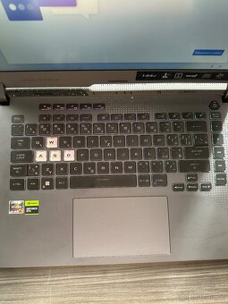 Herní notebook Asus Rog Strix - 3
