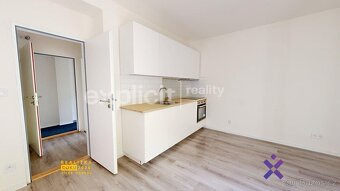 Pronájem byty 2+kk s terasou, 40 m2 - Zlín, ev.č. 02283 - 3